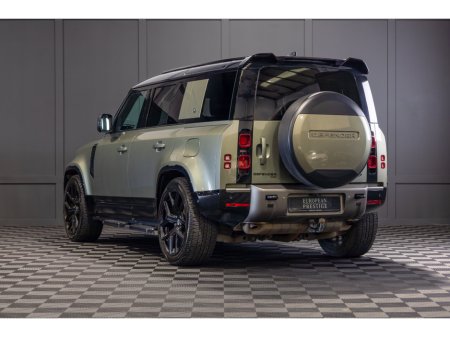 2022 Land Rover Defender 2.0 P400E X-DYNAMIC SE 110 AUTO 4WD €76,950