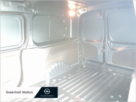 2026 Opel Combo L2H1 Sportive €25,700 thumbnail