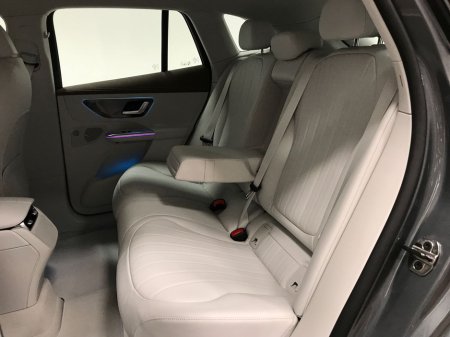 2025 Mercedes-Benz EQE EQE300 SUV AMG Exterior 96kwh €82,900