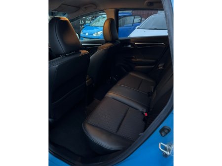 2013 Honda Fit  €8,250 thumbnail