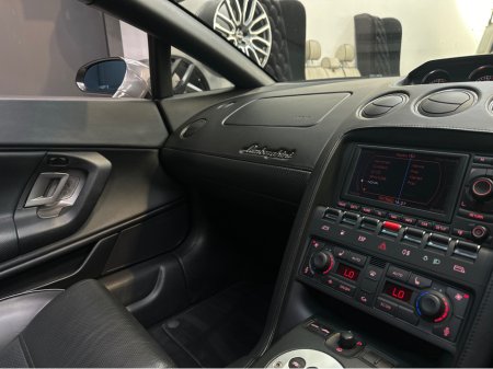 2008 Lamborghini Gallardo SPYDER V10 E-GEAR FSH €99,950 thumbnail