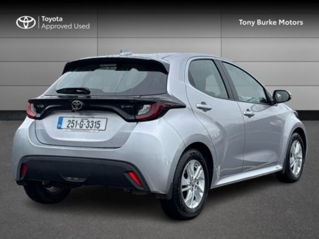 2025 Toyota Yaris - Save EUR 4,000 - Luna - 1.5 Hybrid - Automatic - EUR 180 Tax // Remote Central Locking // Front Electric Windows // Rear Electric Windows // Finger Tip Stereo Controls // Air Conditioned €26,435