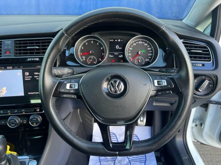 2018 Volkswagen Golf HIGHLINE 1.4 TSI AUTO // ADAPTIVE CRUISE CONTROL // LUMBAR SUPPORTED SEATS // MULTIMEDIA DISPLAY €19,500