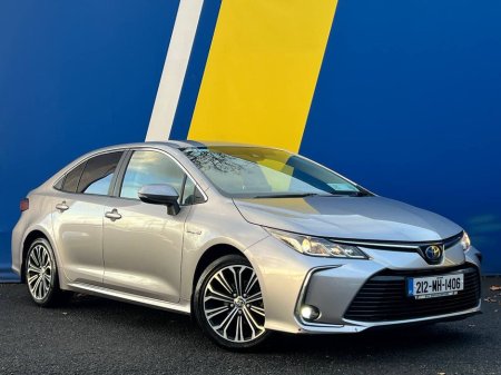 2021 Toyota Corolla LUNA SPORT 1.8 HYBRID // LEATHER HEATED SEATS // DIGITAL CLUSTER // DIAMOND CUT ALLOYS €21,900