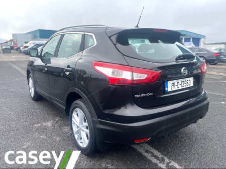 2017 Nissan Qashqai 1.5 SV MY16 E6 4DR €11,450