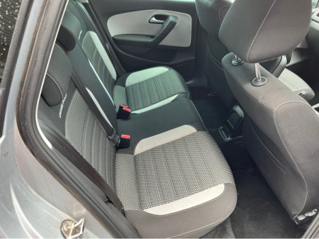 2015 Volkswagen Polo CROSS 1.2 TDI MANUAL 5SPEED 75HP 5DR €6,500 thumbnail