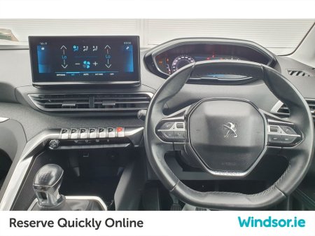 2022 Peugeot 5008 1.2 PureTech 130bhp Allure €35,995