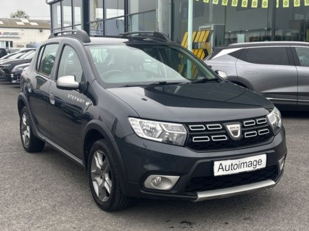 2020 Dacia Sandero Stepway Blue dCi 95 STEPWAY Signature