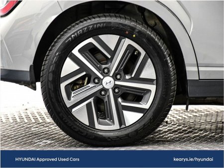 2022 Hyundai Kona EV Premium 64 kWh €22,490 thumbnail