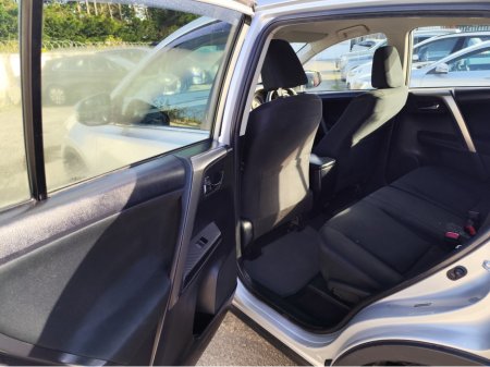 2014 Toyota Rav4 RAV4 2.0 D-4D AURA 2WD 5DR SUV €9,950 thumbnail