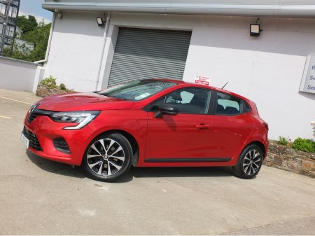 2023 Renault Clio Automatic Dynamic TCE €20,495