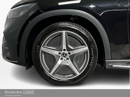 2025 Mercedes-Benz EQE 300 AMG - 20 Inch Alloys - Reversing Camera - Ambient Lighting - Sat Nav - Climate Control - Electric Heated Memory Seats - Keyless Start - Apple CarPlay/Android Auto €81,312