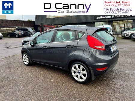 2010 Ford Fiesta TITANIUM 1.25 82PS 5DR €5,900 thumbnail