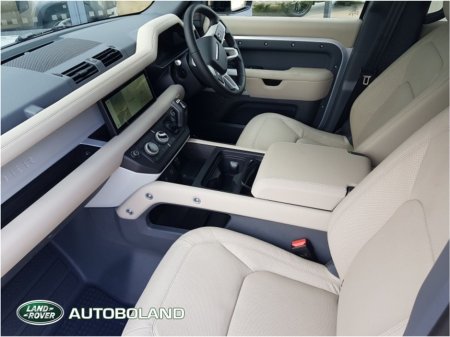 2024 Land Rover Defender PHEV P400e SE 2.0 - Air Suspension, Sliding Pan Roof, Heated Seats, 360 3D Surround Camera €89,995