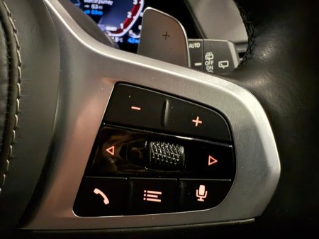 2022 BMW X5 xDrive45e M Sport €52,900 thumbnail