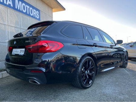 2019 BMW 5 Series 523D G31 ESTATE M-SPORT AUTOMATIC 2.0 DIESEL //MASSIVE SPEC//HEATED ELECTRIC SEATS//ADAPTIVE CRUISE CONTROL//HEAD UP DISPLAY//360 PARKING CAMERAS// €32,950