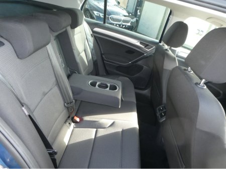 2015 Volkswagen Golf with NCT €13,950 thumbnail