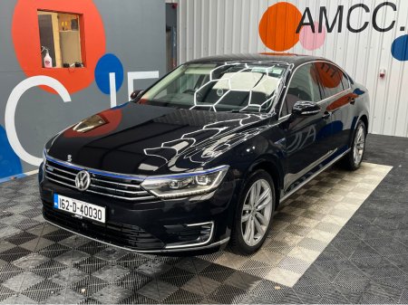 2016 Volkswagen Passat €18950! VW PASSAT GTE Plug in Hybrid - Adaptive Cruise Control - Heated Electric Memory Seats - Reverse Camera - Tailgate €18,950