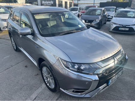 2020 Mitsubishi Outlander HYBRID 2.4 PHEV AUTOMATIC 5DR MODEL  www.bolandscarcentre.ie €22,900