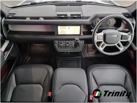 2024 Land Rover Defender * 6 SEAT * X-DYNAMIC SE * PANORAMIC ROOF * PHEV * 110 * HUGE SPEC * TRINITY VOLKSWAGEN * €91,950