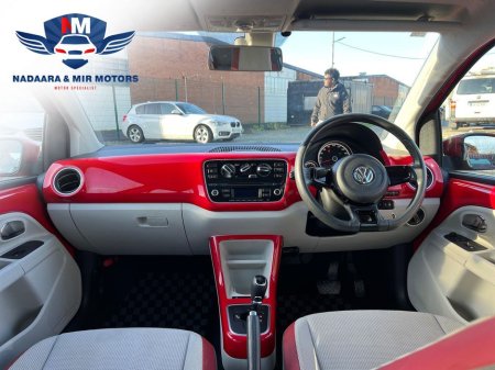 2013 Volkswagen up! 2013 Volkswagen up (high spec) Automatic €7,999