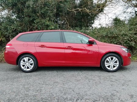 2015 Peugeot 308 1.6 HDI 92 bhp Active €4,499