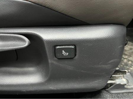 2020 Toyota C-HR €22950! 2020 TOYOTA C-HR G 1.8 AUTOMATIC / CRUISE CONTROL / REVERSE CAMERA / HEATED SEATS €22,950 thumbnail