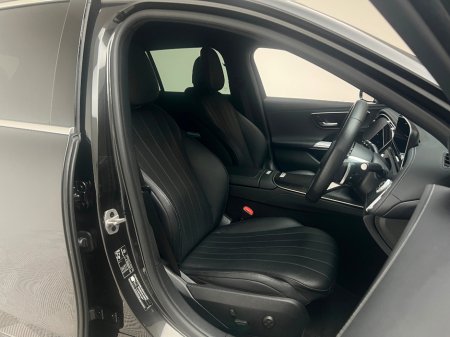2024 Mercedes-Benz E Class E220D AMG LINE €62,990 thumbnail