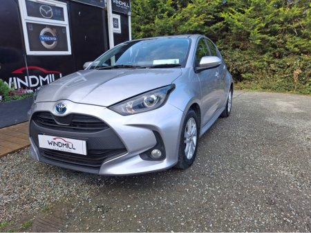 2022 Toyota Yaris HYBRID LUNA AUTO 4DR €15,950