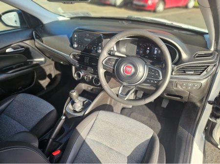 2022 Fiat Tipo CROSS 1.0 100HP 5DR €16,950