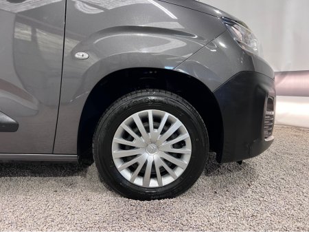 2020 Citroen Berlingo 2020 (202) CITROEN BERLINGO NEW MODEL 1.6Hdi 3 Seater enterprise €13,800 thumbnail