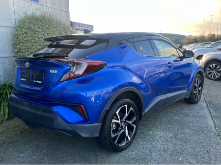 2019 Toyota C-HR SOL HYBRID AUTMATIC 1.8 PETROL //HALF LEATHER HEATED SEATS//REVERSE CAMERA//KEYLESS ENTRY//ADAPTIVE CRUISE CONTROL// €21,950