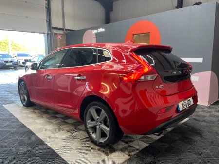 2014 Volvo V40 €10950! 2014 VOLVO V40 AUTOMATIC / MEMORY SEATS / CRUISE CONTROL €10,950