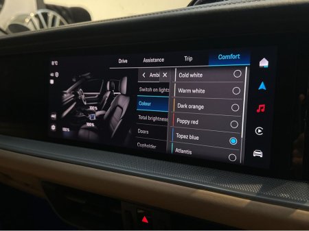 2024 Porsche Cayenne 3.0 V6 E-HYBRID MEGA  SPEC €109,950 thumbnail