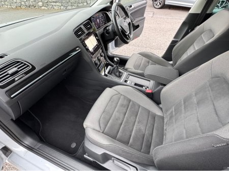 2017 Volkswagen Golf 1.6 TDi HIGHLINE 115 BHP 5dr €16,950 thumbnail