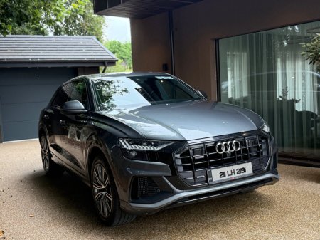 2021 Audi Q8 3.0TFSI e 55 S Line €69,900