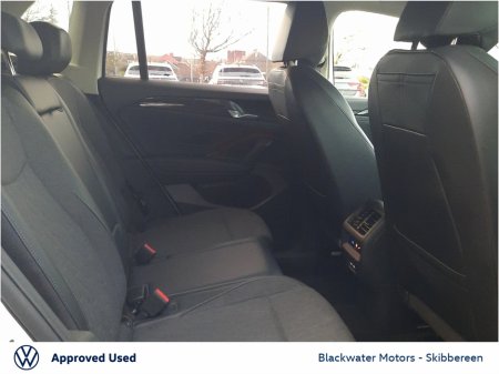 2025 Volkswagen Tiguan 2.0TDI 150BHP EDITION 75 AUTOMATIC €48,995 thumbnail