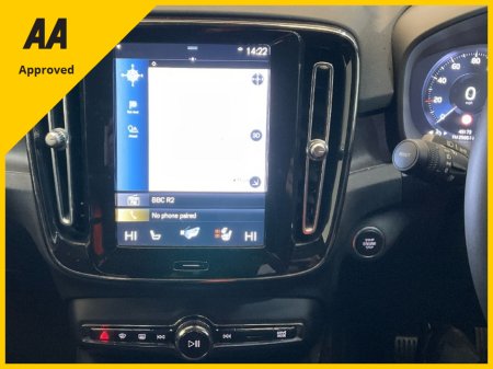 2022 Volvo XC40 2022 T4 PLUS 1.5 Petrol Plug In Hybird €34,950 thumbnail