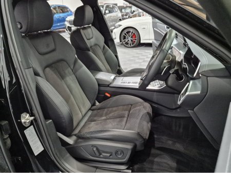 2021 Audi A6 40TDi *BLACK EDITION* 204BHP AUTOMATIC **LOW MILEAGE / TOP SPEC / 20" ALLOYS / APPLE CARPLAY / CRUISE CONTROL / ELECTRIC & MEMORY SEATS / SAT NAV / REVERSE CAMERA / WIRELESS PHONE CHARGING** €38,900 thumbnail