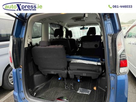 2018 Nissan Serena E-POWER HIGHWAY STAR V Hybrid Automatic, 360 Camera, 7 Seater €22,495 thumbnail