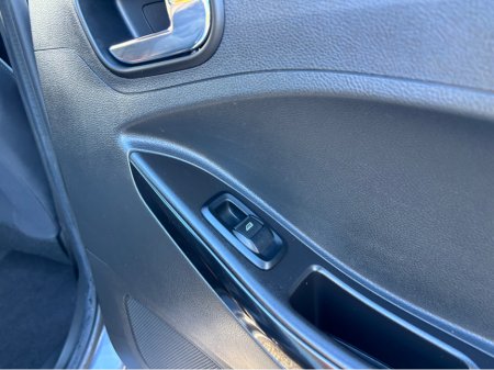 2016 Ford Ka + KA ZETEC 1.2 85PS 5SPEED 4DR Finance Available own this car from €32 per week €7,999