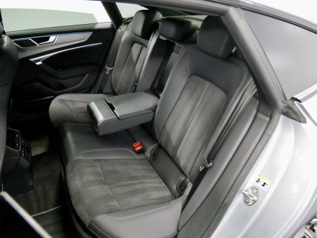 2021 Audi A7 50 TFSI E S Line €46,950 thumbnail