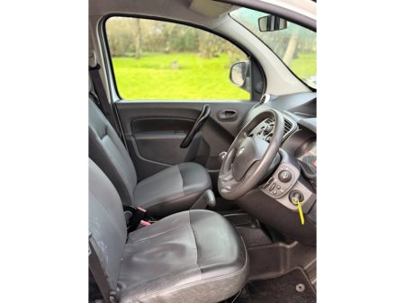 2019 Renault Kangoo Renault Kangoo 2019 1.5D LOW KM NEW NCT €5,550 thumbnail