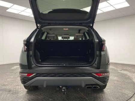 2023 Hyundai Tucson 2WD Executive Plus thumbnail