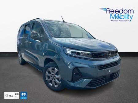 2026 Opel Combo Life Auto Wheelchair Accessible. 130bhp €35,700