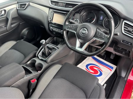 2019 Nissan Qashqai 1.2 SV PREMIUM SS 18 4 4DR €15,950