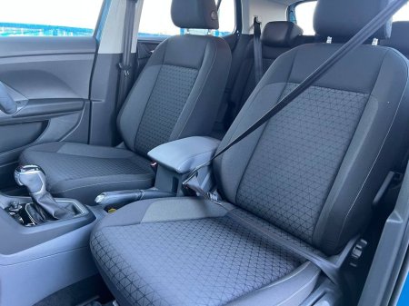 2020 Volkswagen T-Cross 1.0 TSI 1ST EDITION PLUS// HIGH SPEC DIAMOND CUT ALLOYS // REVERSE CAMERA // APPLE CARPLAY/ANDROID AUTO €21,750 thumbnail