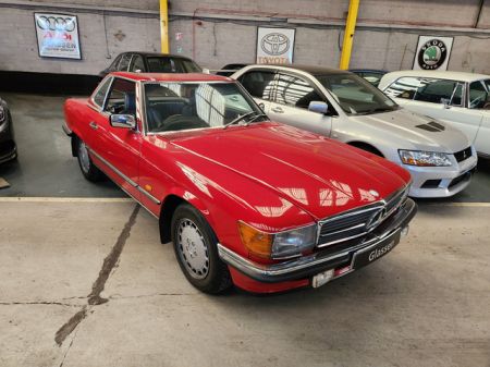 1986 Mercedes-Benz SL Class STUNNING 500SL /// SUPERB EXAMPLE// RECENTLY RESTORED// PROPER RARE CAR//ON IRSH PLATES//(86WW11016) IS IRSH REG// BODYWORK CHASSIS LIKE NEW ALL PICS AVAILABLE €37,500 thumbnail