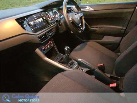 2021 Volkswagen Polo R-Line 1.0 Manual €19,995 thumbnail