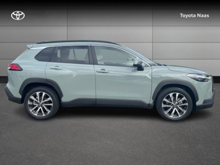 2025 Toyota Corolla Cross COROLLA CROSS 1.8 SPORT €39,888